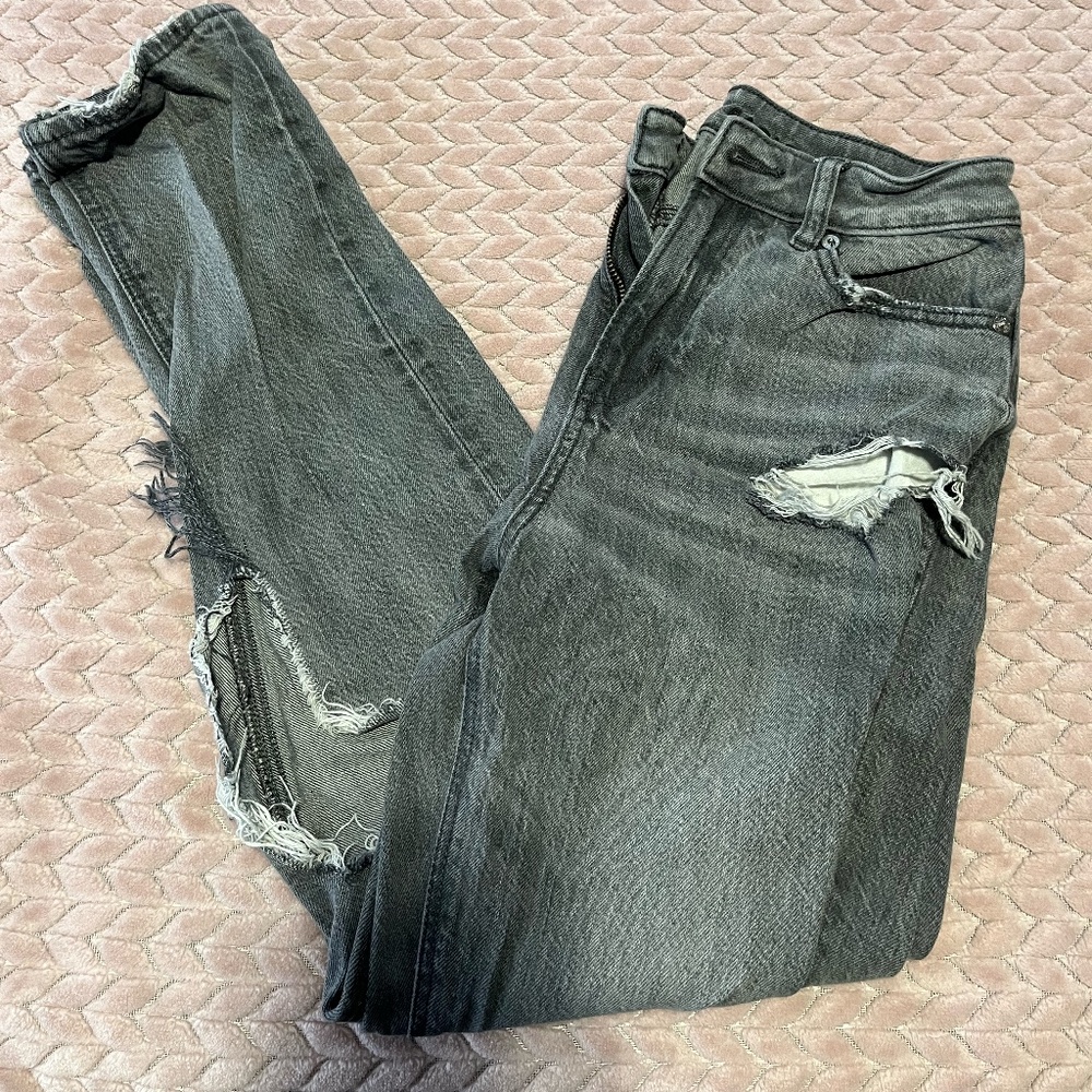 Grey American Eagle Ripped Jeans